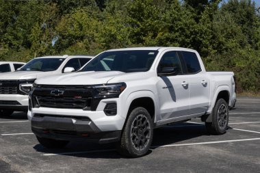 Kokomo - 31 Ağustos 2025 Chevrolet Colorado 4WD Z71 Ekip Taksisi. Chevy, Colorado 'ya 2.7L TurboMax 4 silindirli motor sunuyor. MY:2026