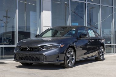 Kokomo - 1 Eylül 2025: Honda Civic Melez Spor Turnesi Honda, Civic 'e 2.0L Doğrudan Enjeksiyon 4 silindirli motor sunuyor. MY:2026