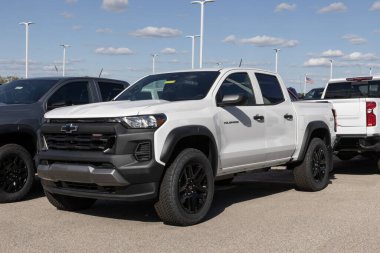 Indianapolis - 7 Eylül 2025 Chevrolet Colorado 4WD Trailboss Ekip Taksisi. Chevy, Colorado 'ya 2.7L Turbomax 4 silindirli motor sunuyor. MY:2025