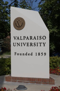 Valparaiso - 11 Eylül 2025: Valparaiso Üniversitesi mührü ve metni. Valparaiso Üniversitesi, Valparaiso, Indiana 'da bulunan özel bir Luteryan üniversitesidir..
