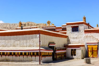 Ngari ilçesinin Dzanda ilçesindeki Toling Manastırı. Tibet. C