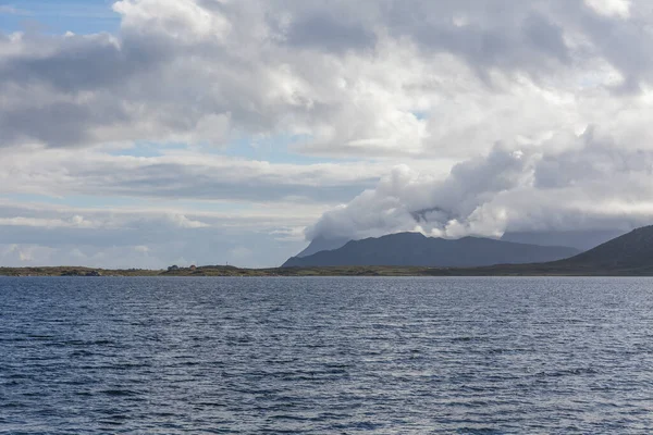 Schöne Norwegische Landschaft Blick Auf Die Fjorde Norwegen Ideale Fjordreflexion — Stockfoto