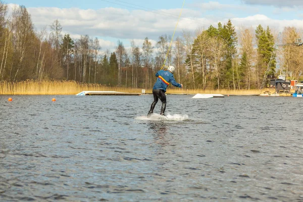 Fagersta Sverige Maj 2020 Tonåringars Wakeboard Sjö Idrottslektion — Stockfoto