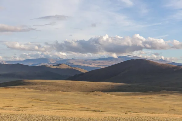 蒙古风景 Bayar Ulgii的Altai Tavan Bogd国家公园 — 图库照片