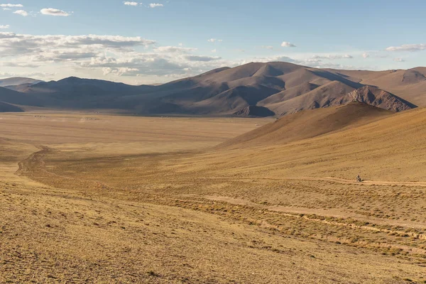 Mongolsko Krajina Kočovnými Jurty Mongolský Nomád Motorce — Stock fotografie