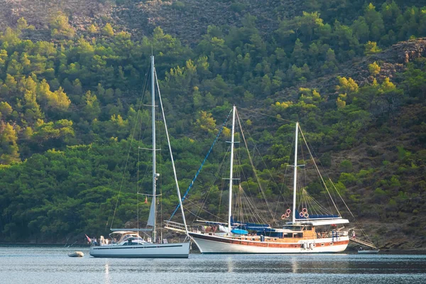 Yachts Attendant Dans Baie Sur Mer Méditerranée Dinde Mugla — Photo
