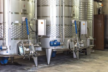 Modena, İtalya 02 Mayıs, 2018: üretim balsamik sirke