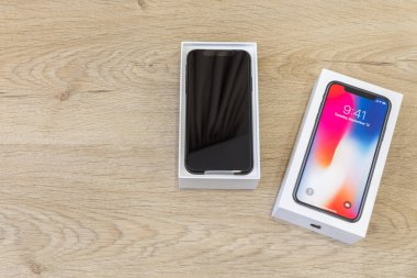 Moskova, Rusya 12 Kasım, 2017: Iphone X akıllı telefon. En son Ap