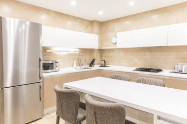 Lüks bir daire modern yeni mutfak