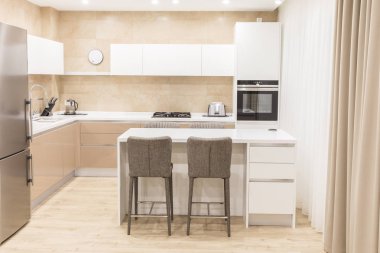 Lüks bir daire modern yeni mutfak