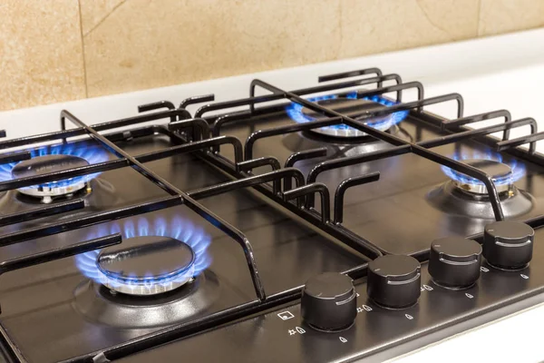 A fekete modern konyha tűzhely Gázégők — Stock Fotó
