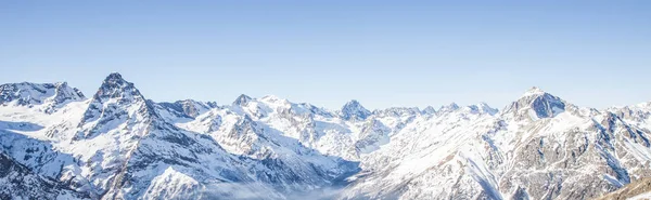 Mauntain glaciar vista panorâmica com céu azul e neve — Fotografia de Stock