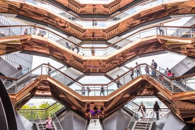 New York City, Ny, ABD - 17 Mayıs 2019: Hudson Yards Staircase olarak da bilinen Gemi