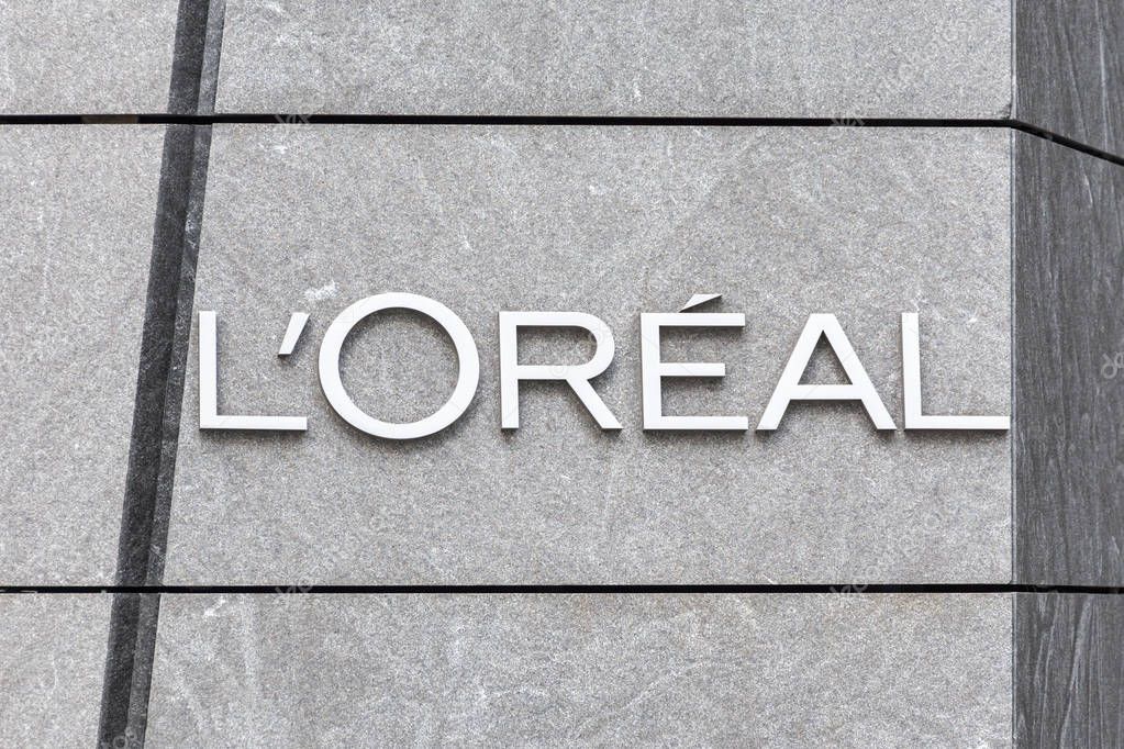 NEW YORK, USA - 17 MAY, 2019: Logo of the Loreal French personal care company on a building in New York office. The L Oreal Group is a French company active in the cosmetics and beauty