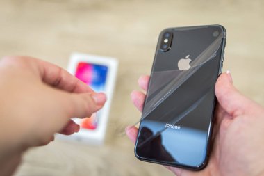 Moskova, Rusya 12 Kasım, 2017: Iphone X akıllı telefon. En son Ap