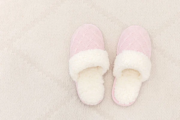 Woman house slipper on floor carpete slippers — Stock Photo, Image