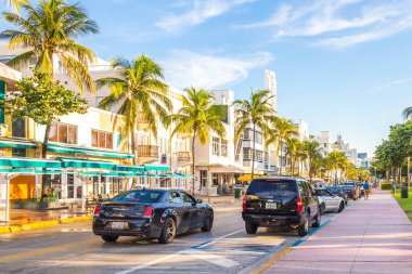 Miami, Abd - 09 Eylül 2019: Florida Miami South Beach sabah ünlü Ocean Drive sokak görünümü