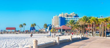 Clearwater Sahili, Florida Usa 'da güzel beyaz kumları var.