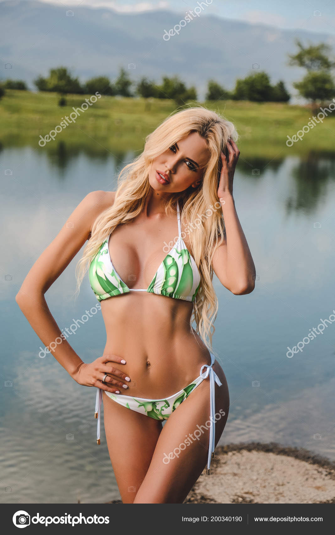 Fashion Outdoor Photo Beautiful Sexy Woman Blond Hair Elegant