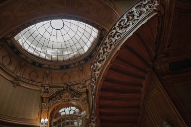 Lviv, Ukrayna - 18 Haziran 2017: Muhteşem posh lobisinin bilim adamlarının evinde 18 Haziran 2017 yılında Lviv, Ukrayna.