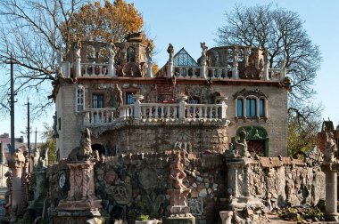 Mimar Mykola Golovan Evi, Lutsk Chimeras ile Ev olarak bilinen, Ukrayna