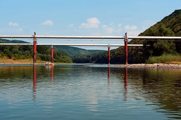 Pipeline Dniester Canyon Ukraine — Foto de Stock