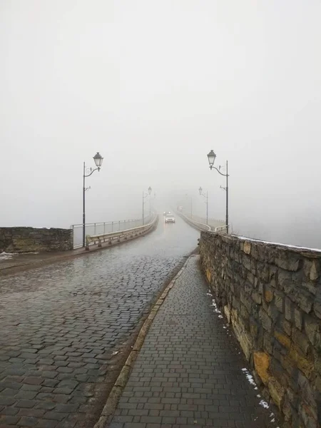Puente Niebla Que Conduce Ninguna Parte Kamenets Podolsky Ucrania — Foto de Stock