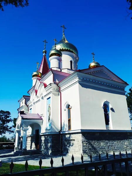 輝くドームと正教会 — ストック写真