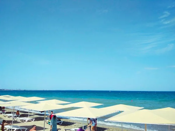 Gente Che Riposa Mar Nero — Foto Stock