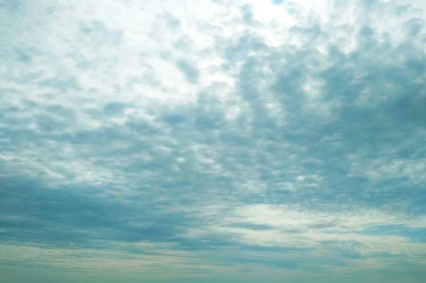 Ουρανός Που Καλύπτεται Μαλακά Σύννεφα Cirrus — Φωτογραφία Αρχείου