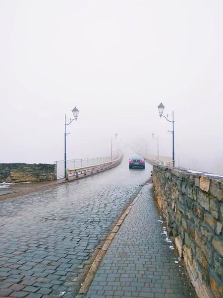 Puente Niebla Que Conduce Ninguna Parte Kamenets Podolsky Ucrania — Foto de Stock