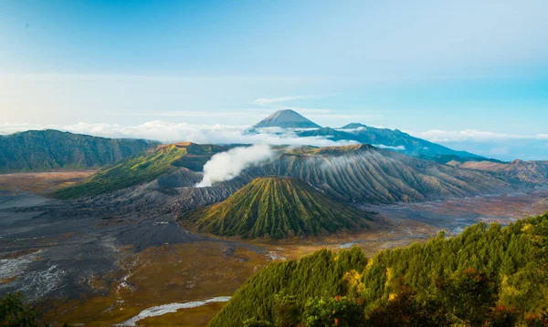 Aktif Yanardağ Takma Bromo Günbatımı Sırasında — Stok fotoğraf