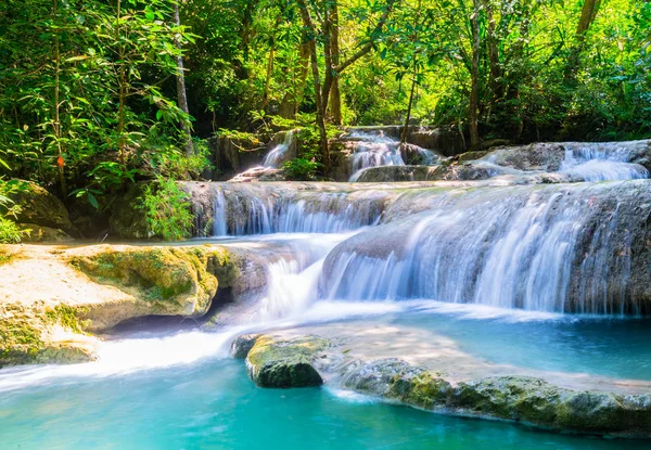 Waterval Kalksteen Bos — Stockfoto