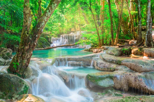 Gyönyörű Vízesés Trópusi Erdő Thaiföld — Stock Fotó