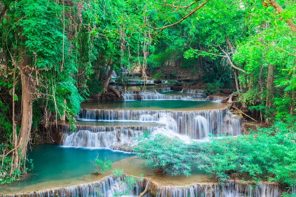 Huai Mae Kamin şelale Srinakarin Barajı Kanchanaburi, Tayland