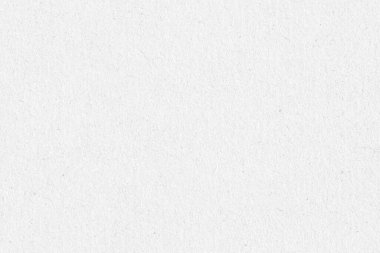 Yumuşak lif dokusuna sahip doğal beyaz geri dönüşümlü kağıt yüzeyine yakın plan, tasarım, ambalaj veya kırtasiye kullanımı için çevre dostu materyal arka plan.