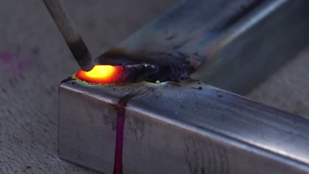 Footage Slow Moition Welder Work 의닫기 — 비디오