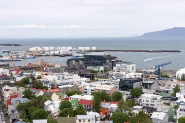 Reykjavik şehrin havadan görünümü. İzlanda'nın başkenti