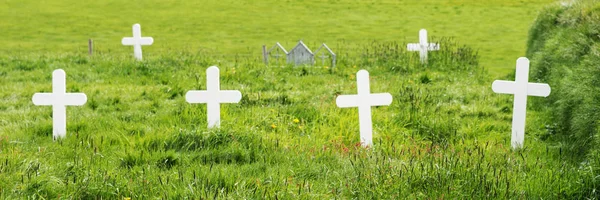 Белые Деревянные Кресты Традиционном Кладбище Исландии — стоковое фото