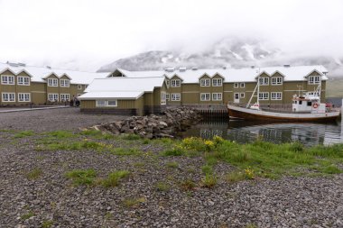 Siglufjrdur, ringa balığı balıkçılık Kuzey İzlanda'nın eski merkezi ahşap evler
