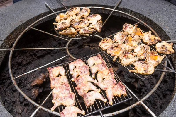 Natürlicher Vulkanofen Grillt Fleisch Für Das Restaurant Nationalpark Timanfaya Lanzarote — Stockfoto