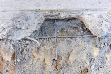 Beton veya çimento takviyesi için metal tel çubuk