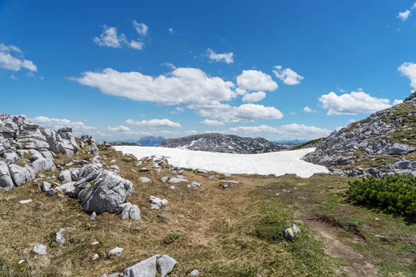 Der Letzte Schnee Krippenstein Dachsteingebirge Salzkammergut Österreich — Stockfoto