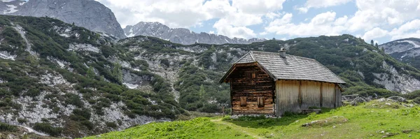 Cabaña Madera Los Alpes Austriacos Imagen Panorámica Austria — Foto de Stock