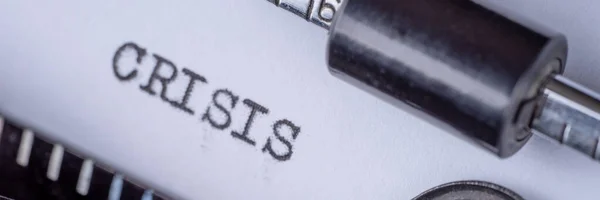 Crisis Typed Retro Typewriter Panoramic Image — Stock Photo, Image