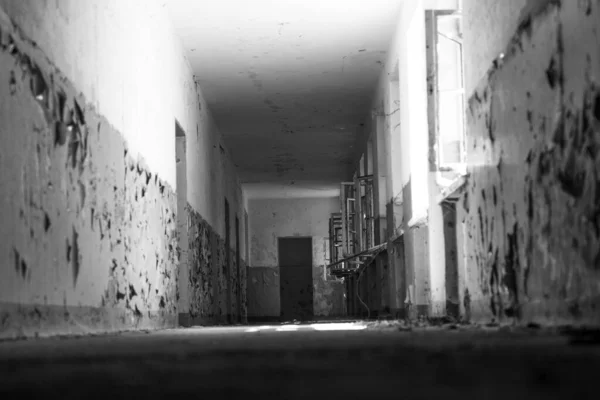 Dark Corridor Mysterious Dangerous Place Black White — Stock Photo, Image