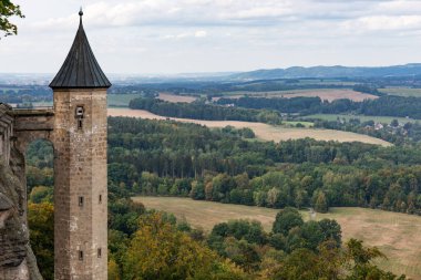Koenigstein Kalesi 'nden Saksonya İsviçre' ye manzara. Almanya
