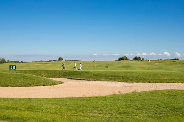 Campo Golf Vista Día Soleado Cielo Azul Concepto Golf —  Fotos de Stock