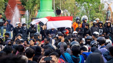 Endonezyalı ayaklandı ve Temsilciler Meclisi 'nden (DPR).