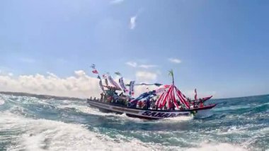 Pethik Düzeni seremonisi. Pethik Laut Endonezya 'daki balıkçılar için bir şükran günü törenidir.